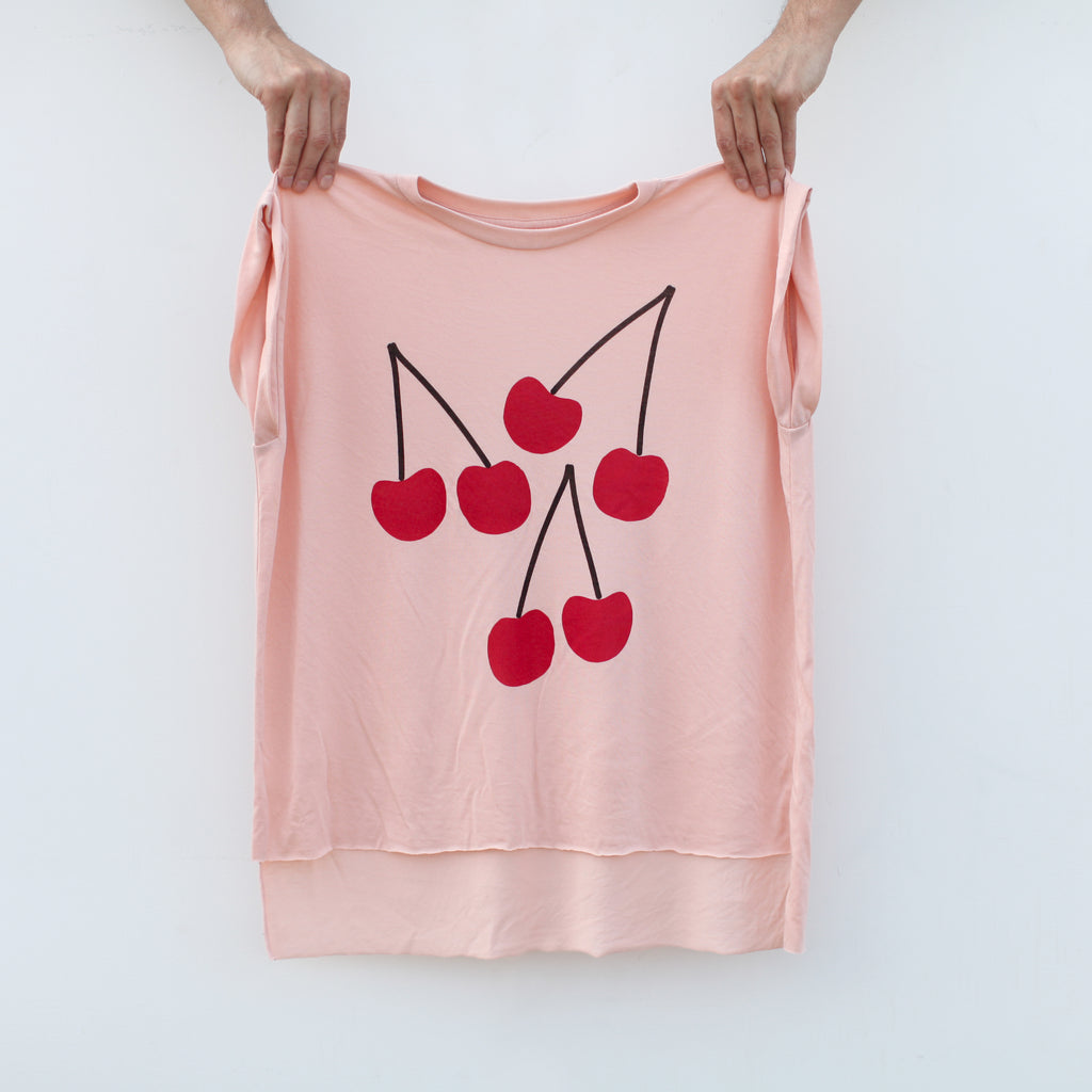 Bing Cherries Foodie Shirt Women's Loose Fit Muscle Tee Yoga Top Peach