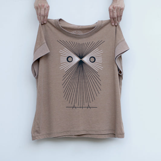 Women's Loose Fit Boxy Great Horned Owl Jersey Knit Cap Sleeve Top in Camel Brown