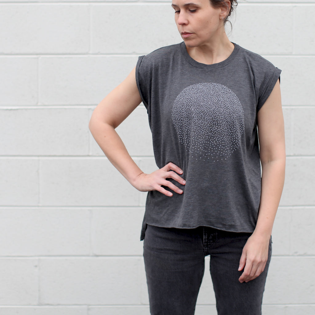 Snow Globe Minimalist Flowy Crew Neck Muscle Tee in Dark Heather Gray